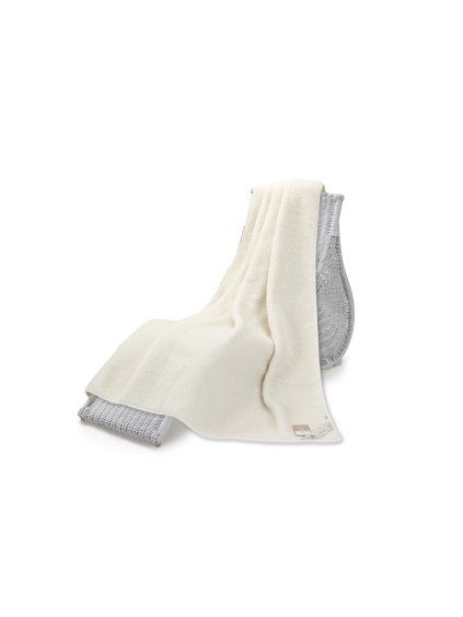 3403 1 Vlněná Merino deka Thumbled světlá krémová (5)